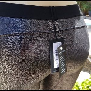 NWT David Lerner Metallic Leggings